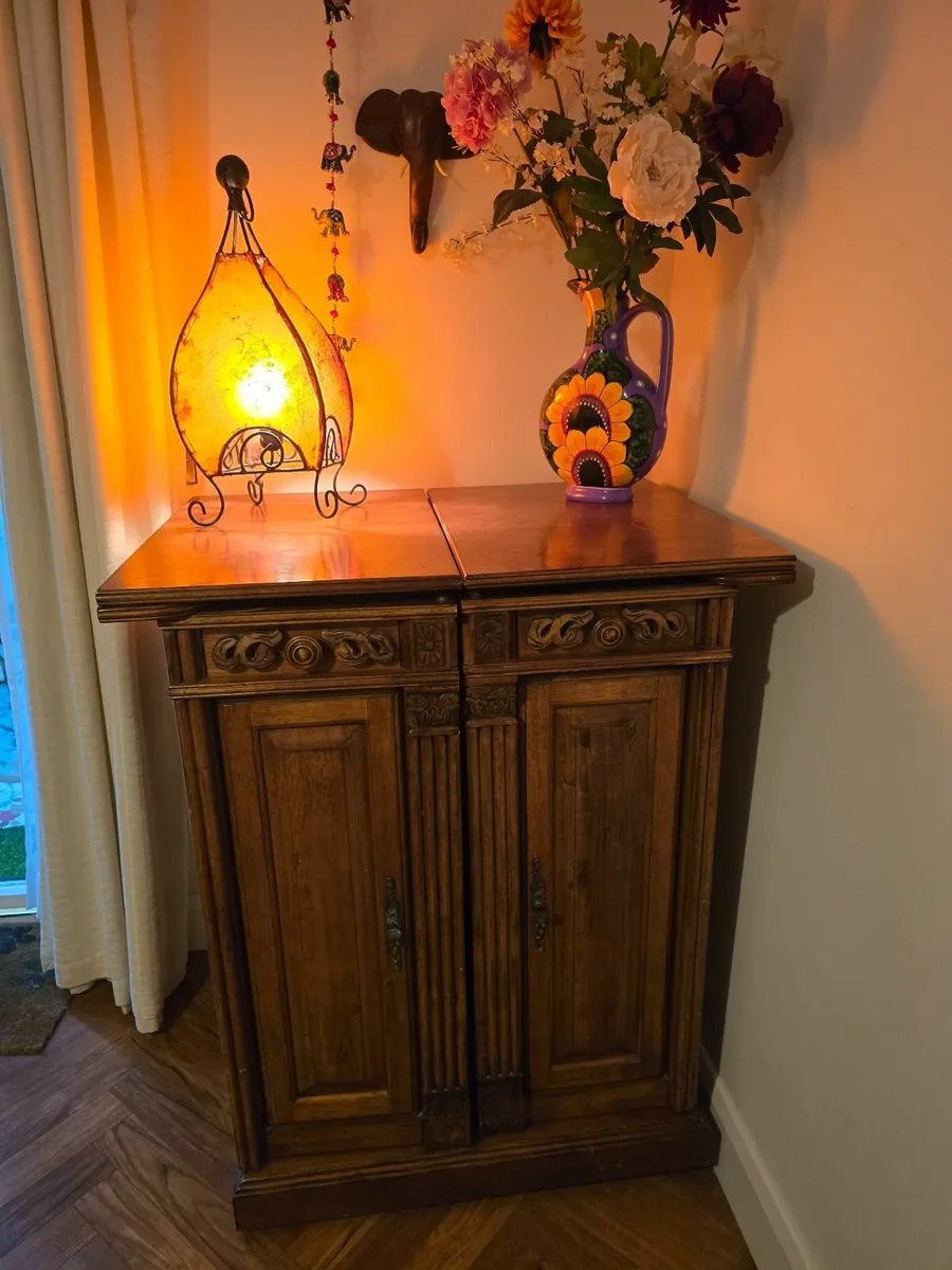 Antique wine bar - Image 3