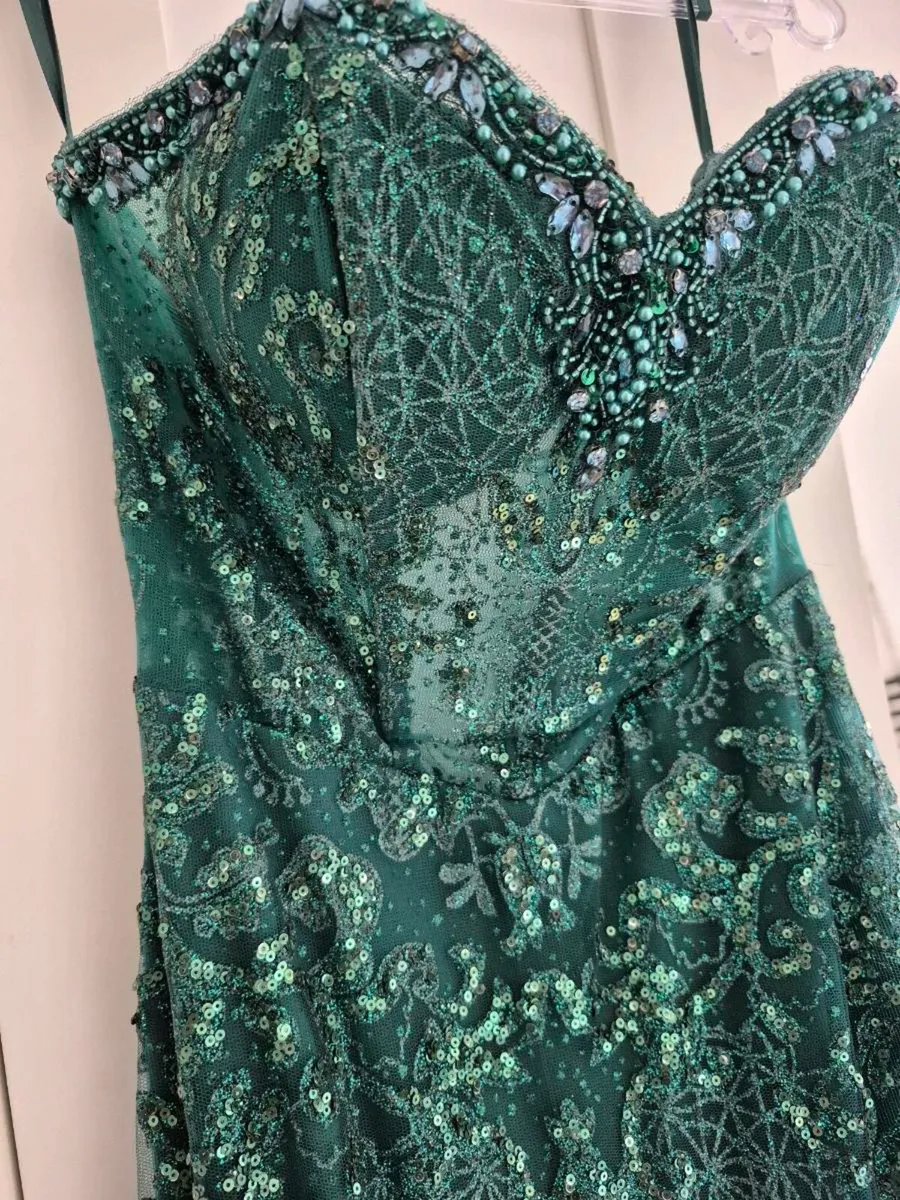 Debs dress - Image 3