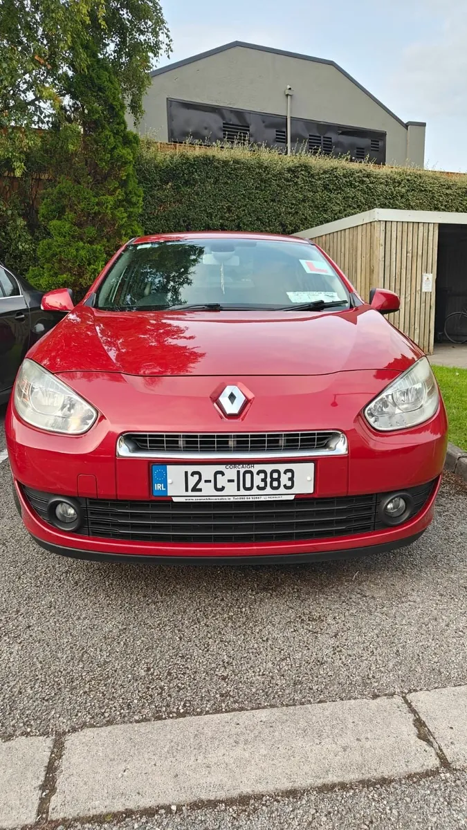 Renault Fluence 2012 - Image 2