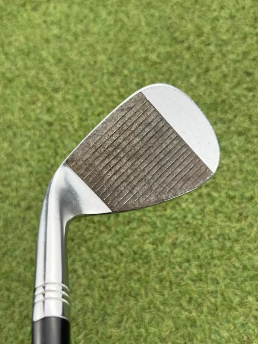 TAYLORMADE MILLED GRIND 2 WEDGE LW 60°.10.SB - Image 3