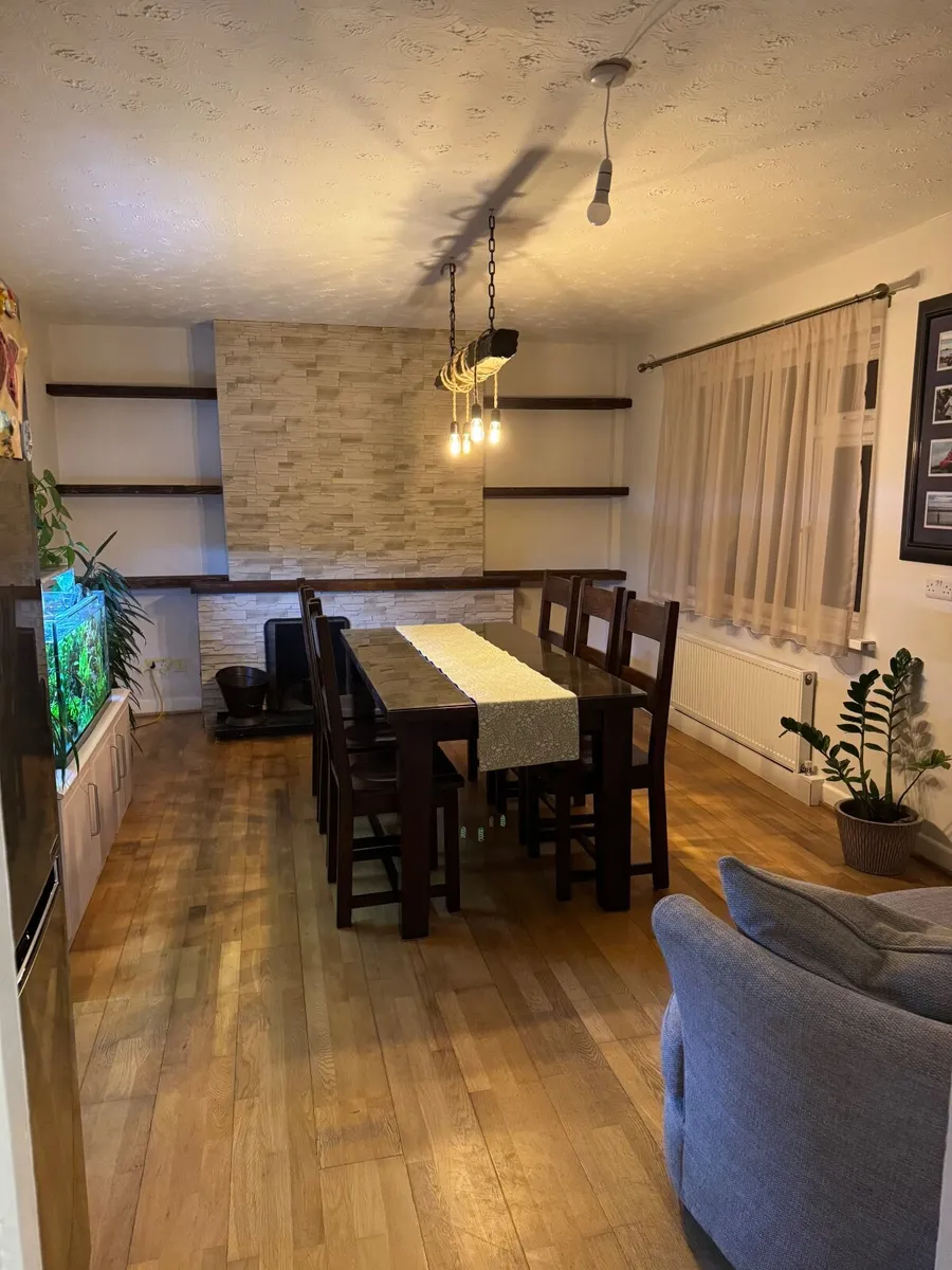 Dining table with chairs - Image 2