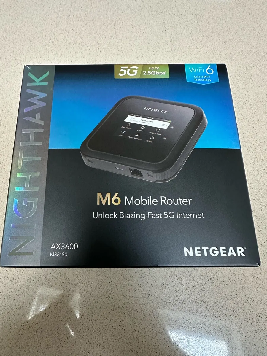 Netgear Nighthawk M6 mobile router - Image 1