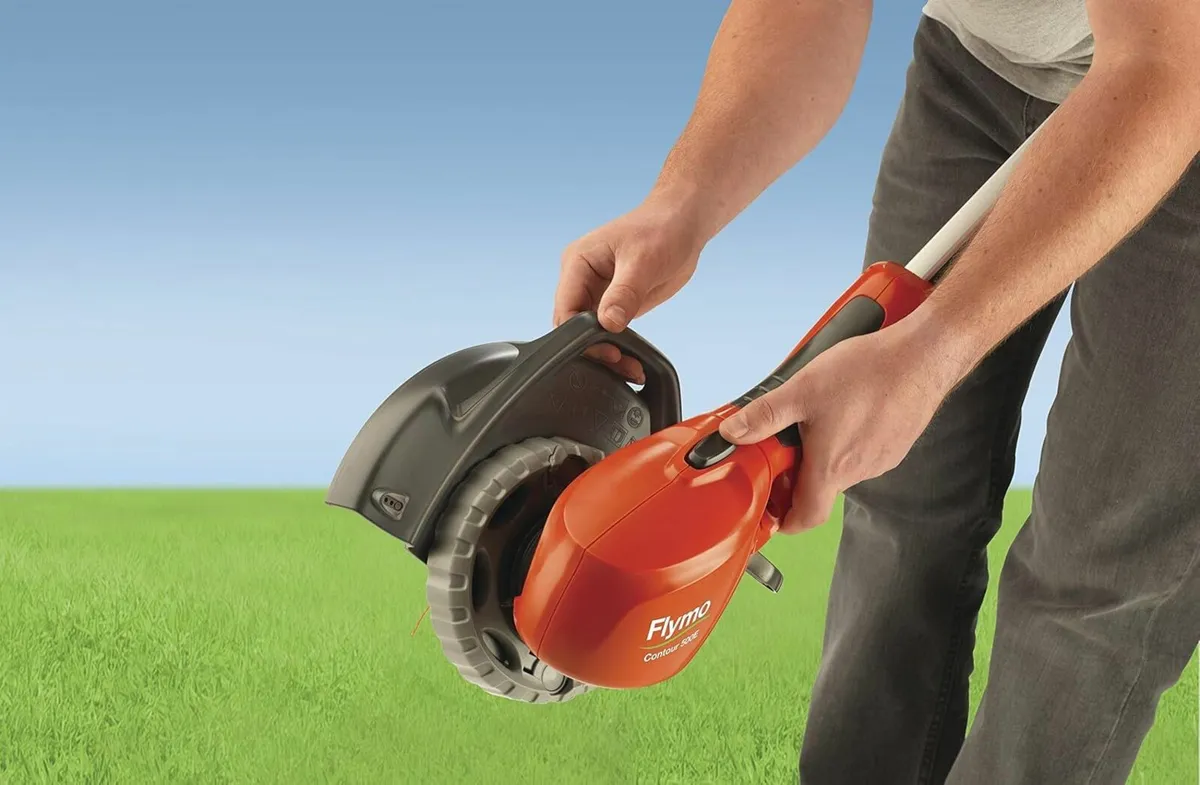 Electric Grass Trimmer Edger Cutting Width 25 cm - Image 3