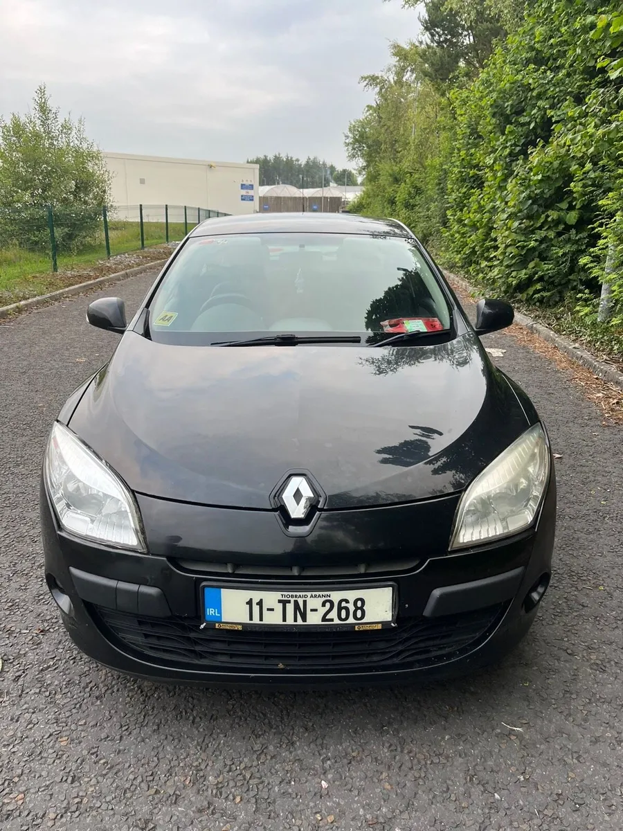 2011 Renault Megane - Image 1
