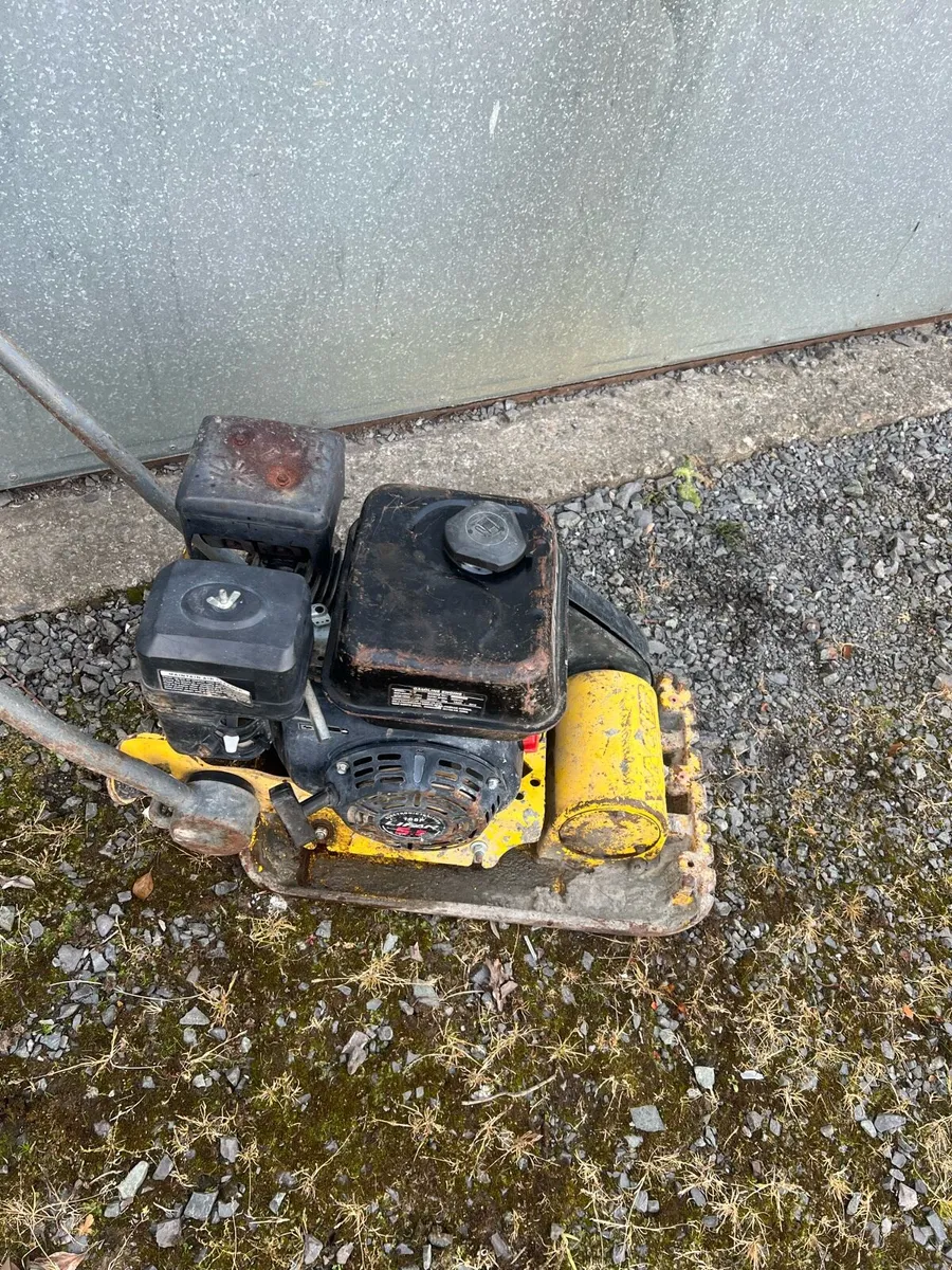 Wacker Plate Compacting Plate Wacker Neuson - Image 2