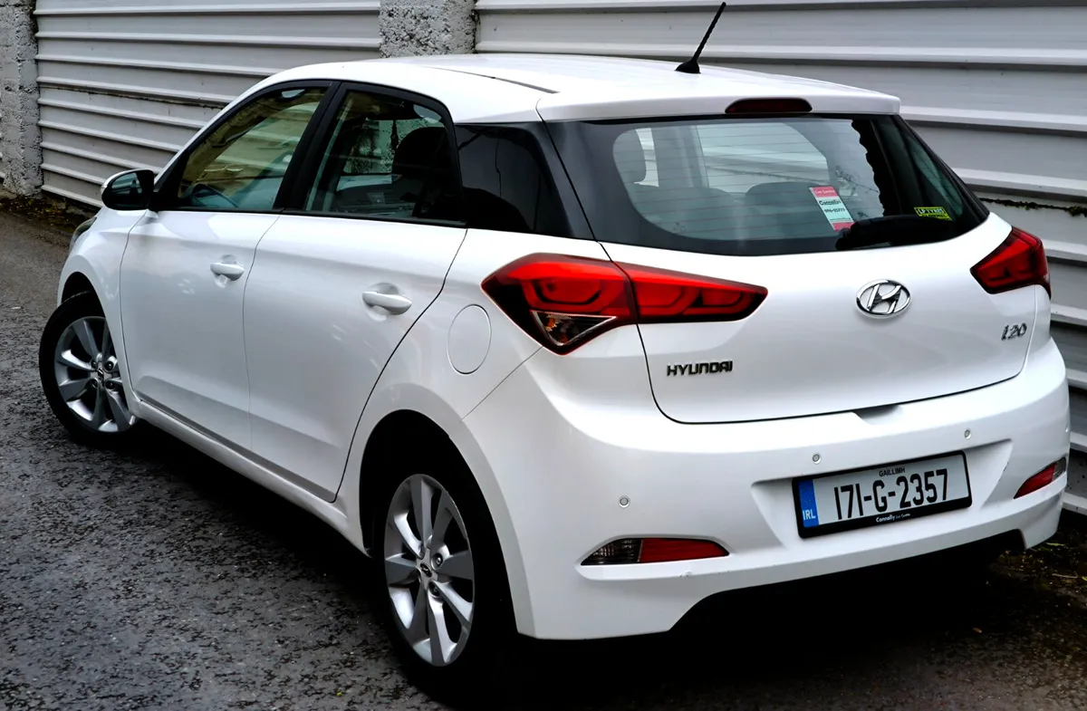 Hyundai i20 2017 NEW NCT FINANCE, WARRANTY - Image 4