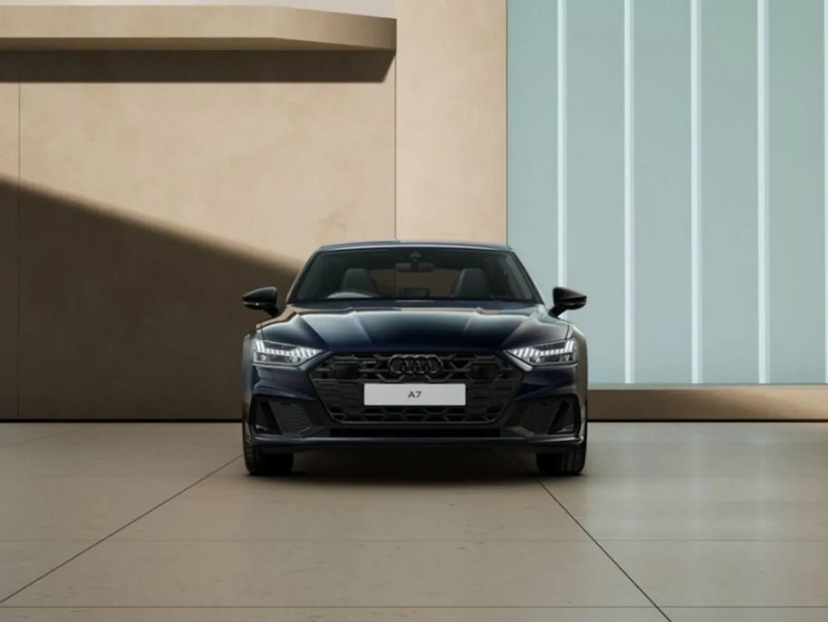 Audi A7 2.0 55tfsie 367BHP Quattro S-line Competi - Image 2