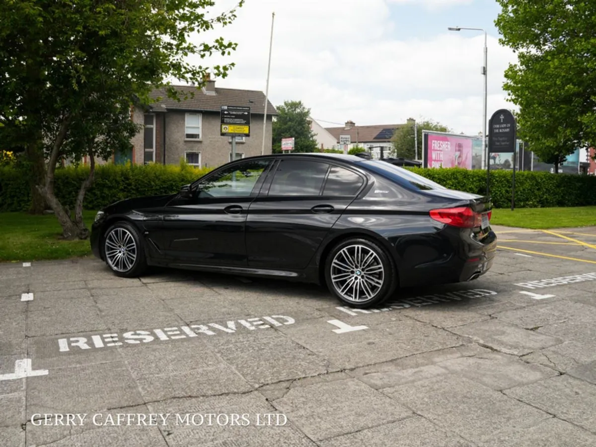 BMW 5 Series 530e G30 M-sport Automatic - Image 4