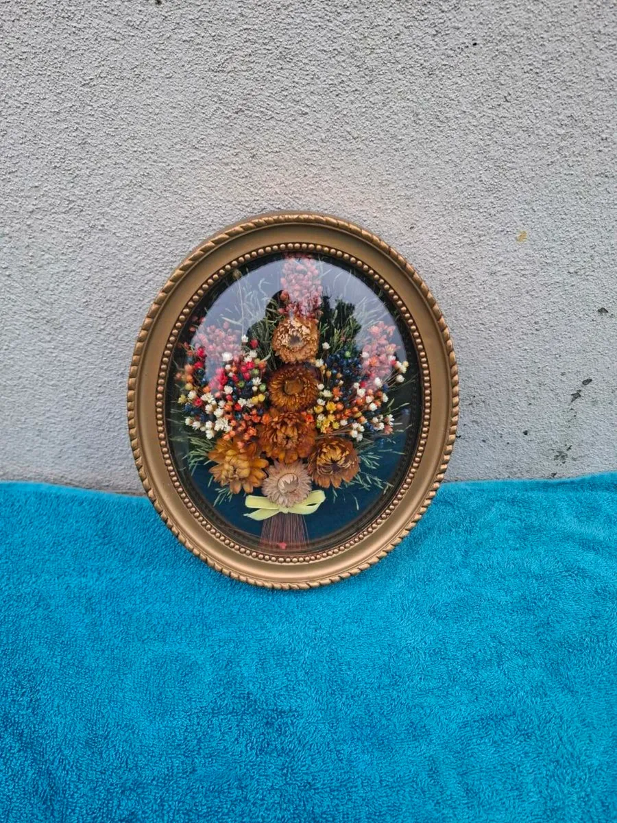 Floral frame postage possible