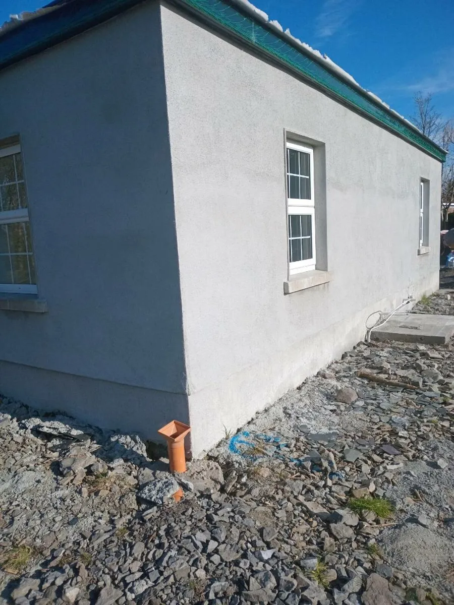 Plasterer - Image 2