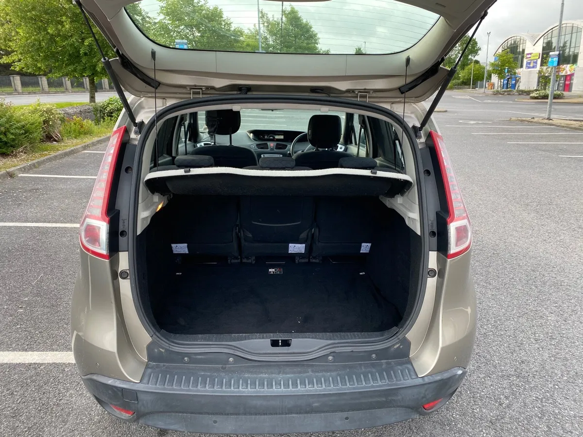 Renault Scenic 2011 - Image 2