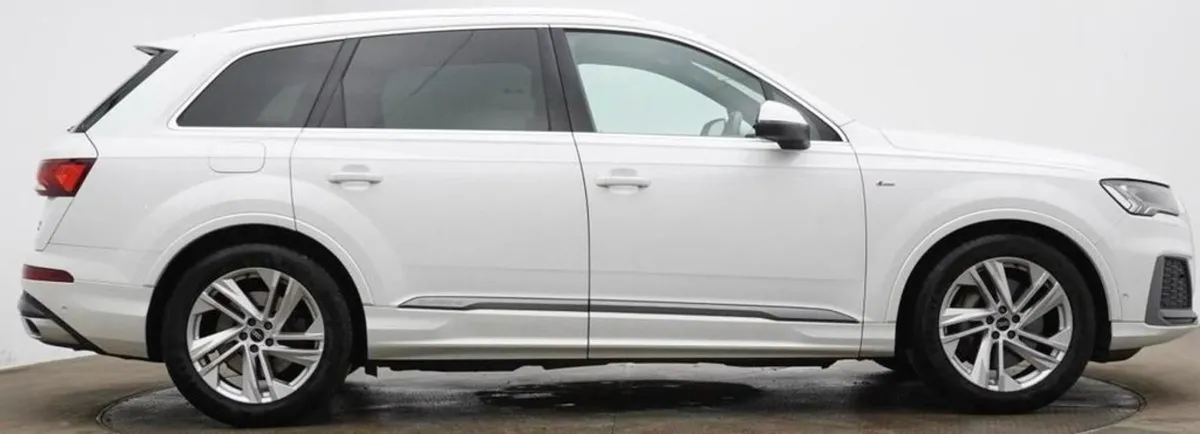 Audi Q7 3.0 TDI V6 50 S Line SUV 5dr Diesel Tiptr - Image 3