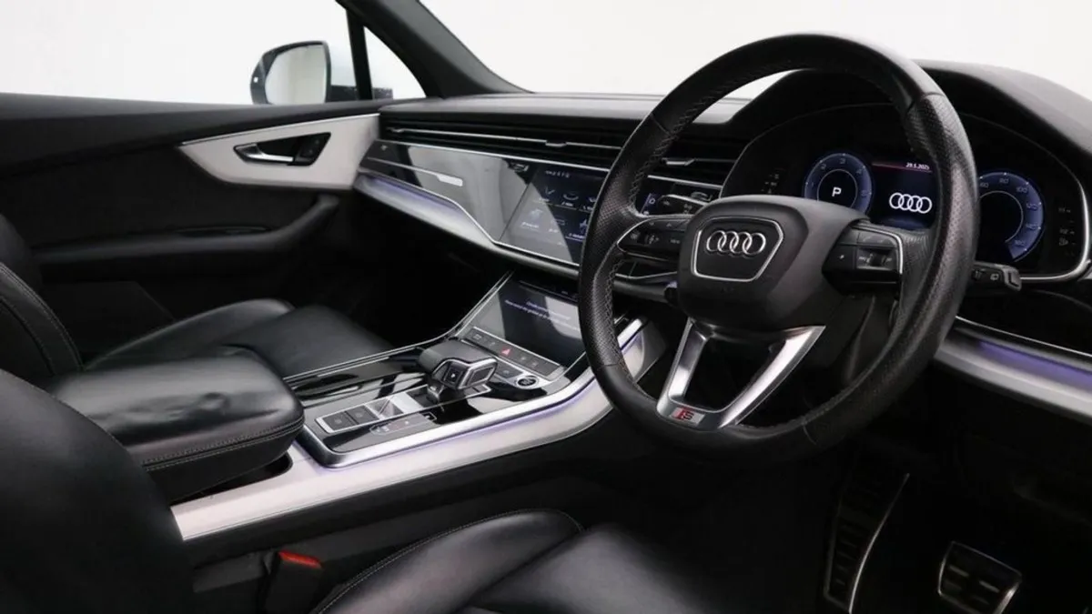 Audi Q7 3.0 TDI V6 50 S Line SUV 5dr Diesel Tiptr - Image 4