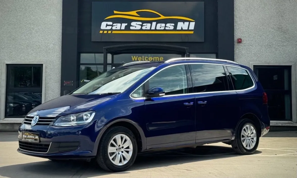 Volkswagen Sharan 2.0 TDI SE Nav MPV 5dr Diesel M - Image 2
