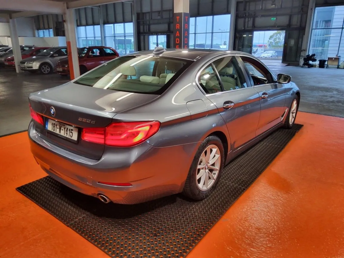 BMW 5 Series 520d SE 18  Auto - Image 3