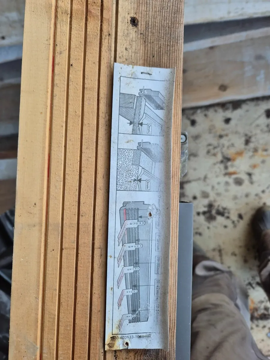 Velux Windows x 5 (Used) - Image 4