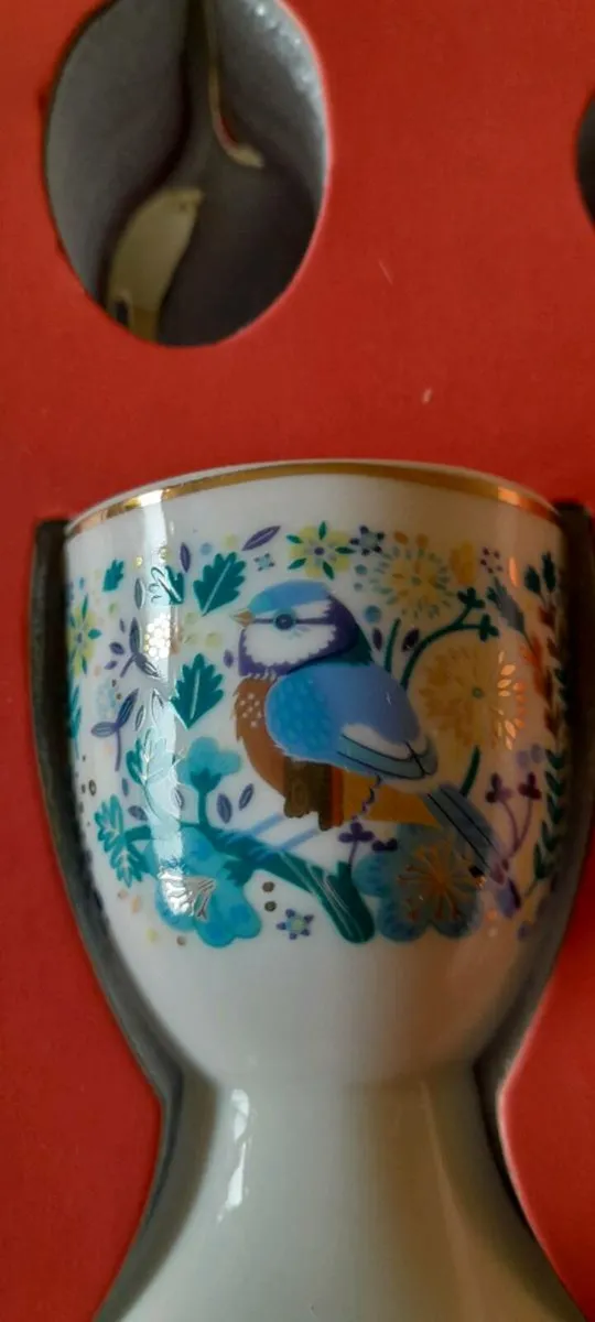 Household egg cups - Image 4