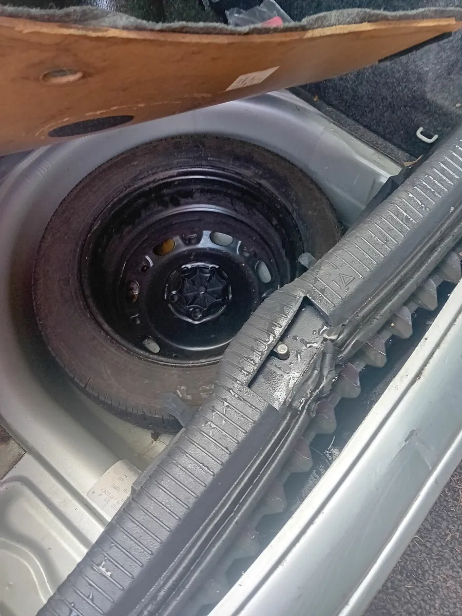 2008 Volkswagen Polo 1.2 Petrol - Image 3