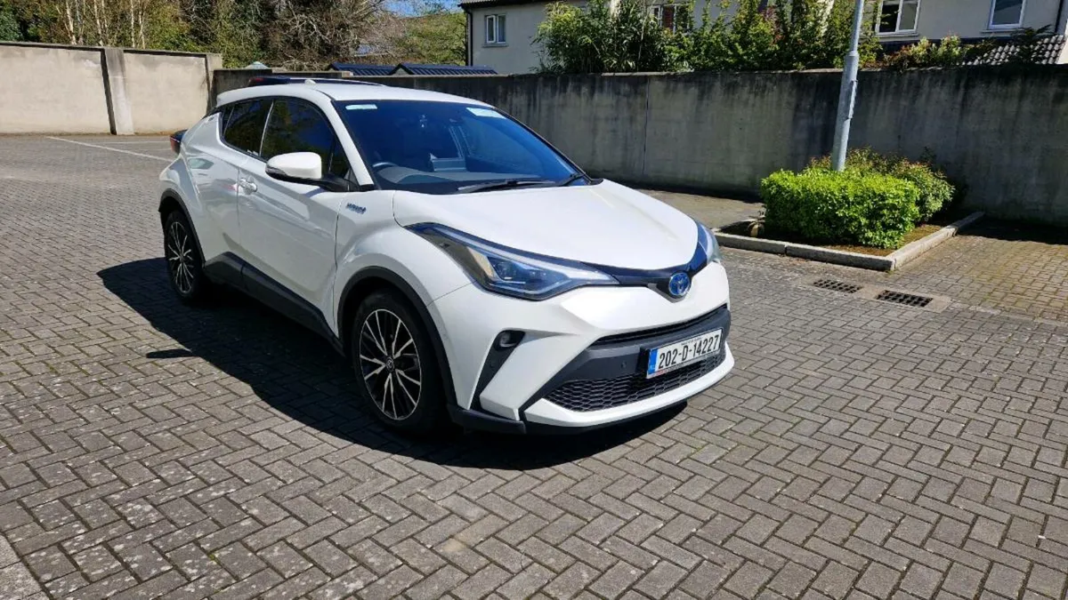 Toyota CH-R - Image 1