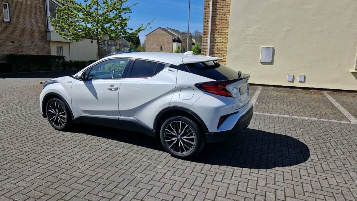 Toyota CH-R - Image 4