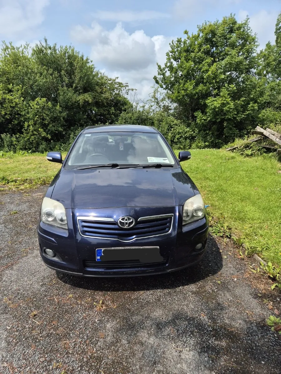 Toyota Avensis 2006 - Image 1