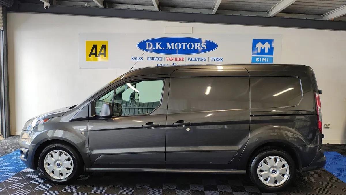 FORD TRANSIT CONNECT LWB - Image 3