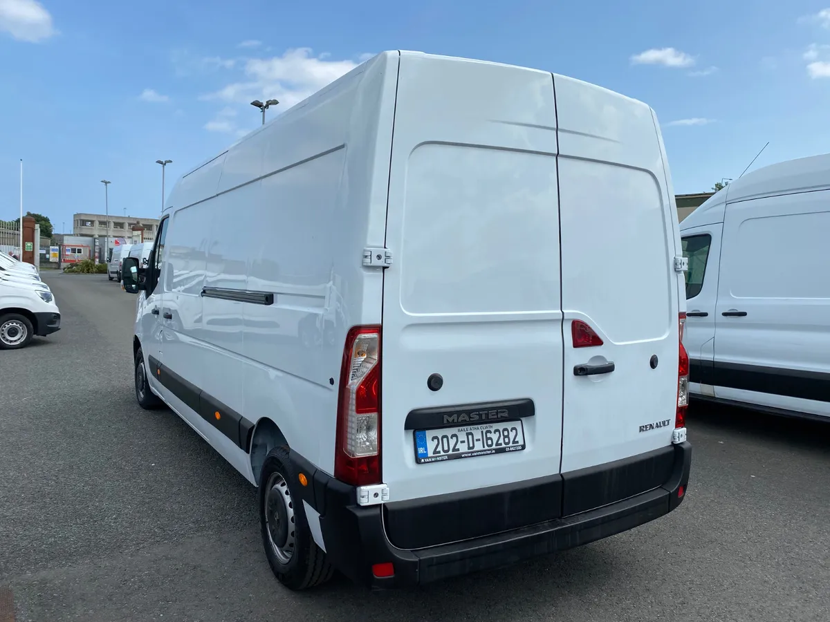 2020 Renault Master LM35 2.3DCI 135BHP - Image 4