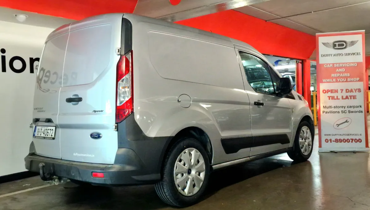 181 Ford Connect PERFECT VAN NEW DOE - Image 4