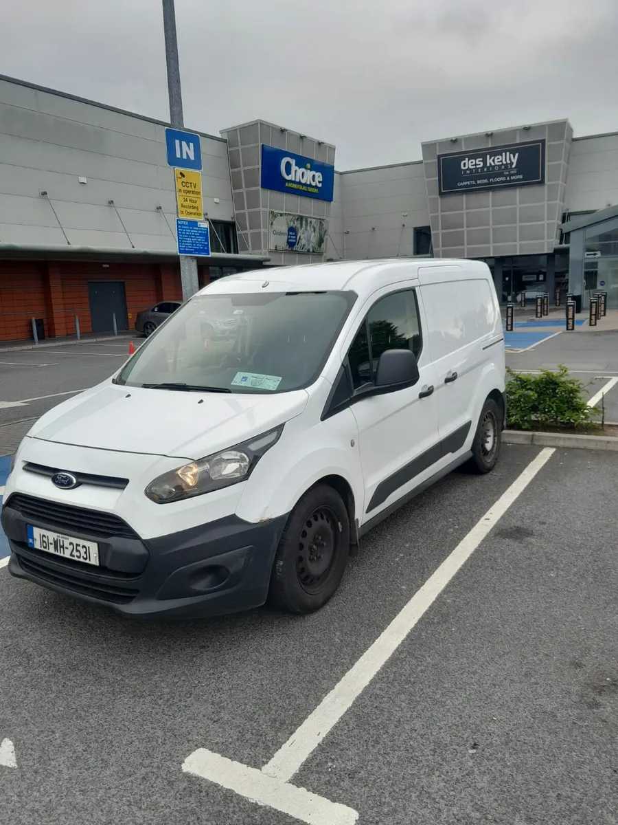 Van - Image 2
