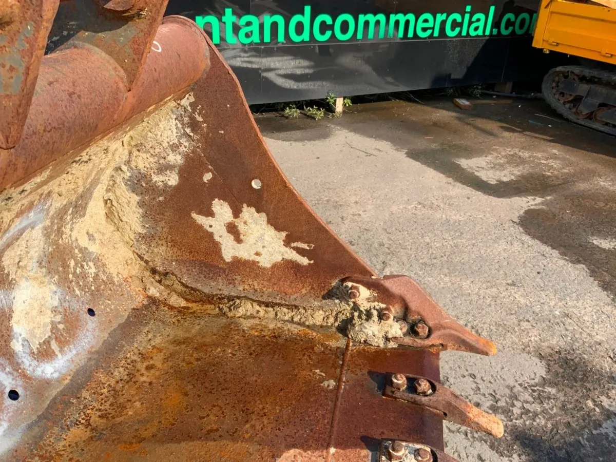 36" DIGGING BUCKET......50mm PINS..........188w - Image 4