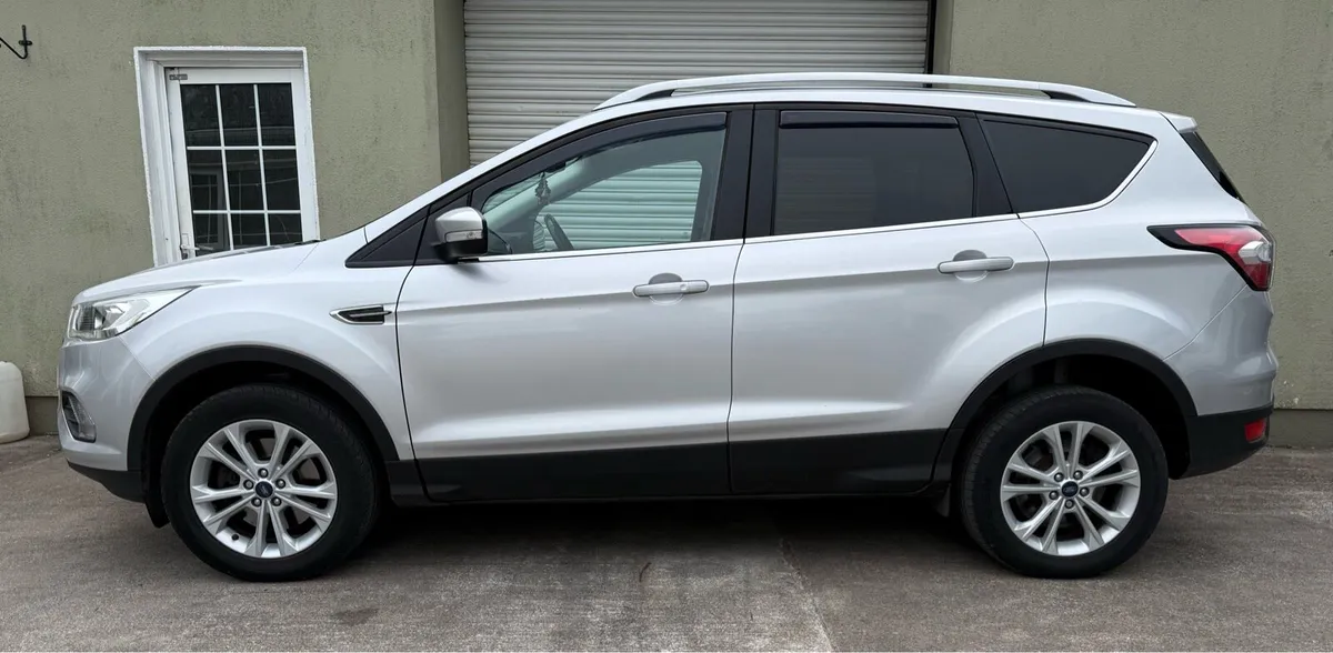 2018 Ford Kuga Utility - Image 4