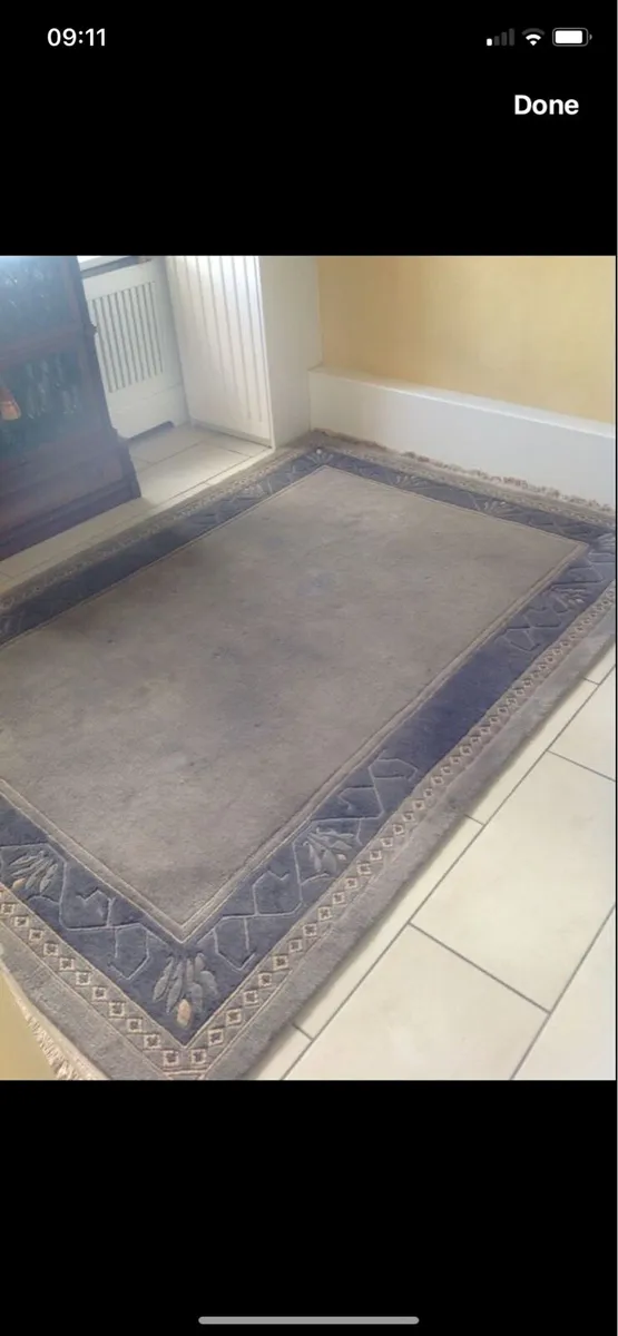 Large Hand Made Floor carpet- Nepalese Made - Image 1