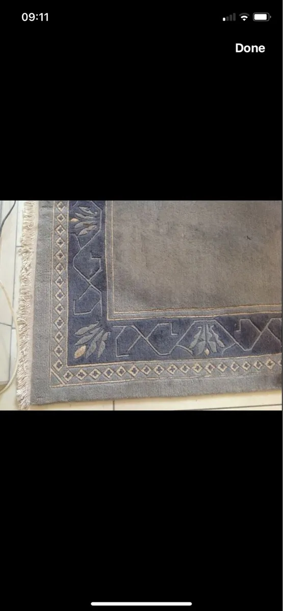 Large Hand Made Floor carpet- Nepalese Made - Image 3