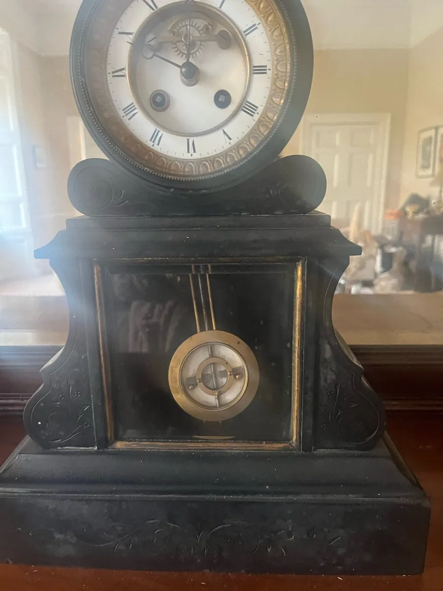 Antique clock - Image 1