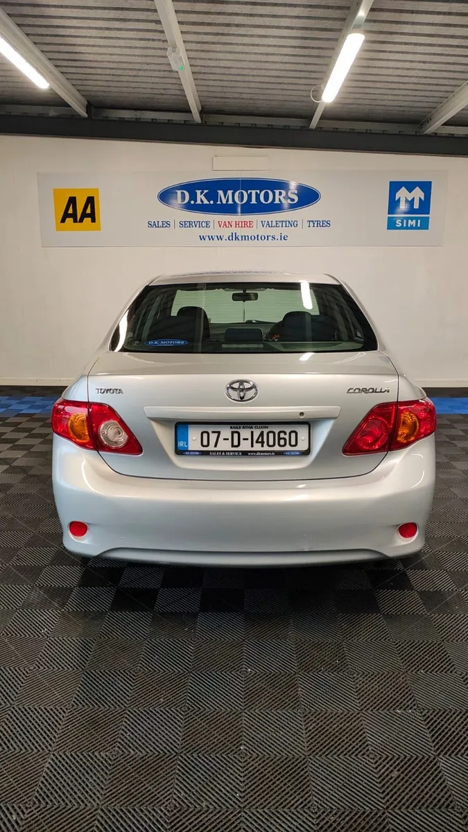 TOYOTA COROLLA - Image 2