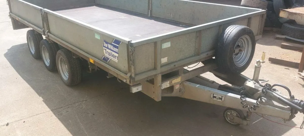 ifor Williams 14x6'6 tri axle new floor brakes - Image 1
