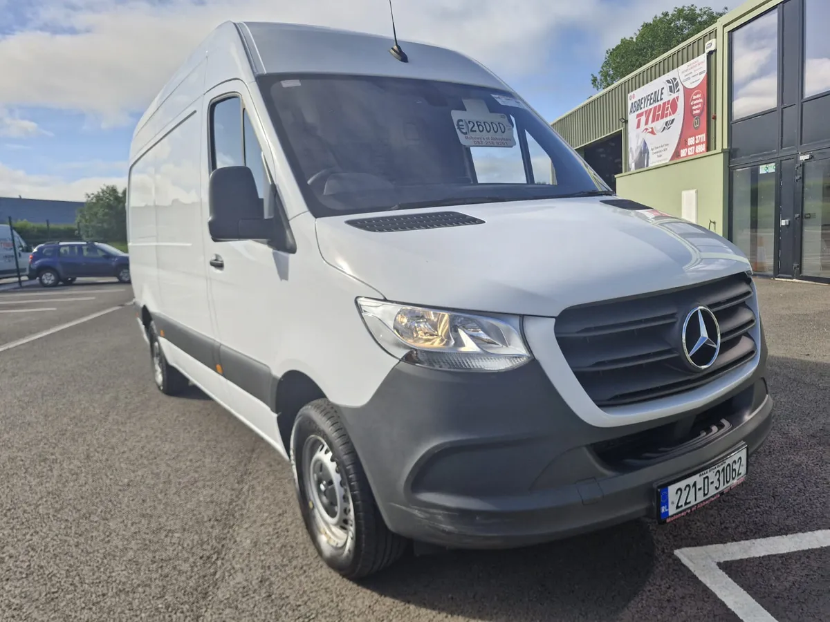 Mercedes-Benz Sprinter 2022 - Image 1