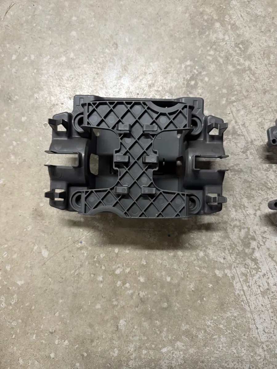 battery holder for husqvarna 450x robotic mower - Image 1