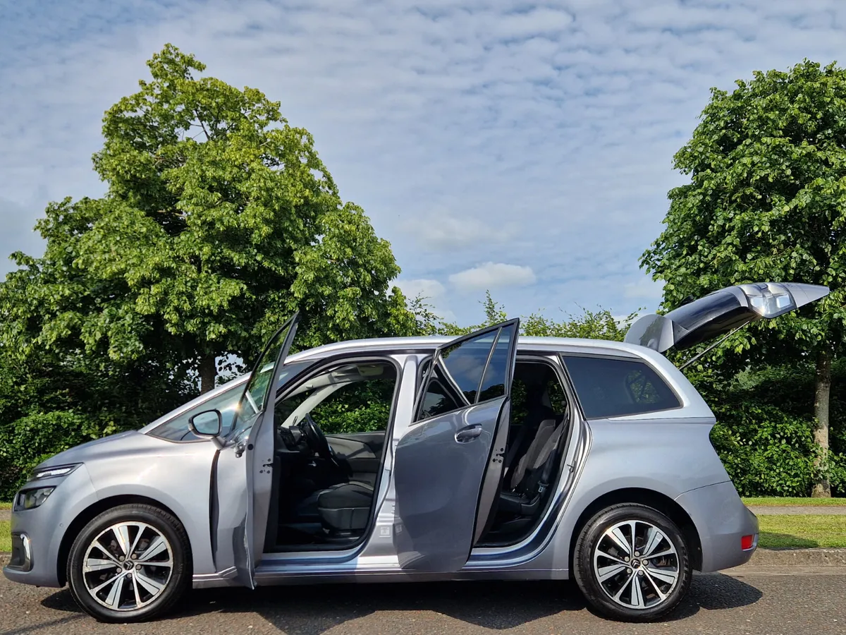 172 Citroen GRAND PICASSO, AUTO, 7 SEATS SUPERB - Image 2