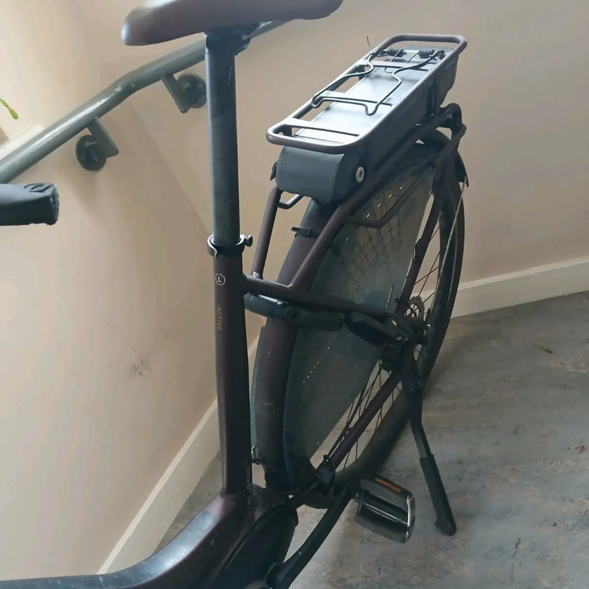 Electric bike - Image 2