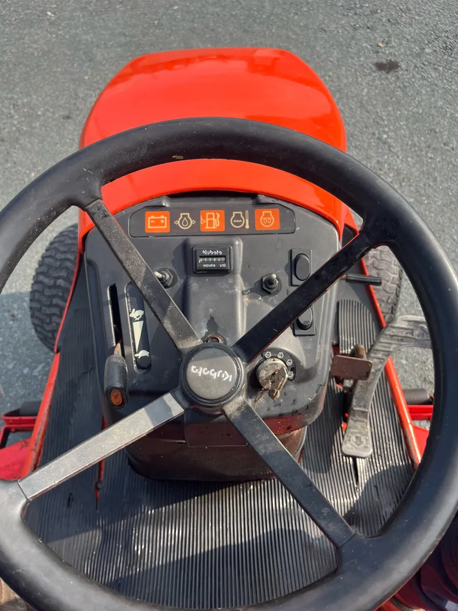 Kubota G2160 lawnmower - Image 4