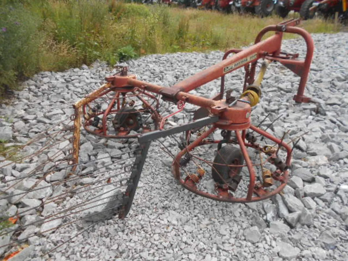 PZ 300 HAYBOB C/W GATES - Image 1