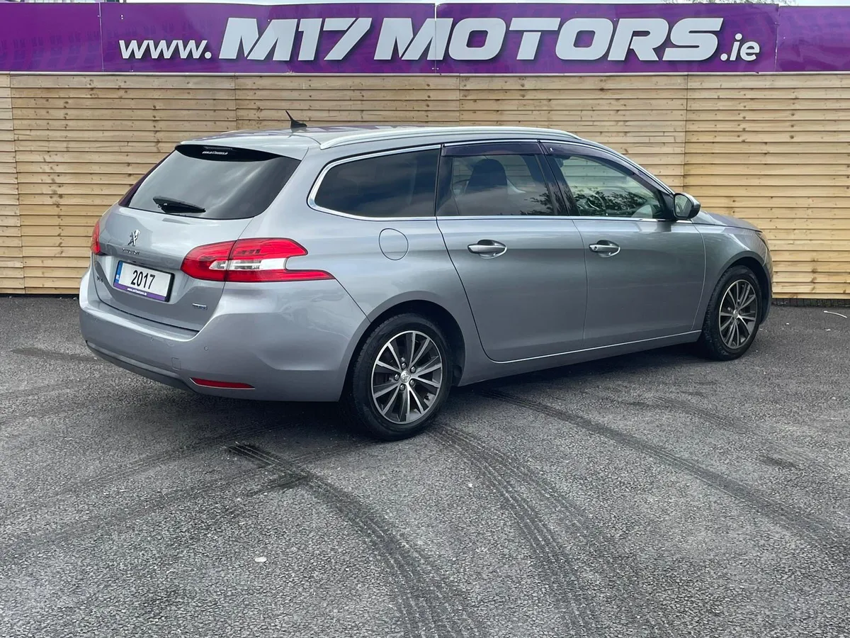 PEUGEOT 308 ALLURE LOW KMS - Image 4
