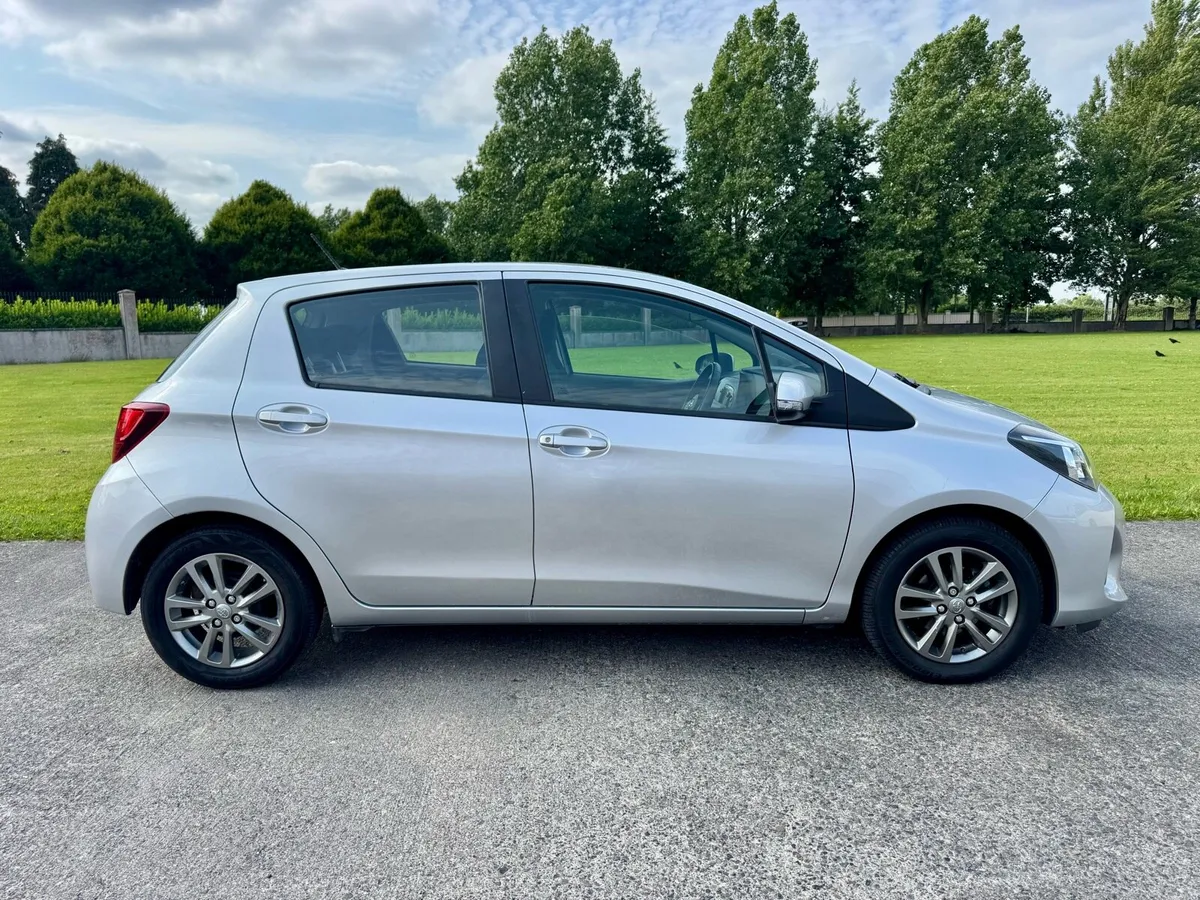 👌 Yaris 1.0 ONLY 37kms!!! / CAMERA / NCT 01/27 ✅ - Image 3