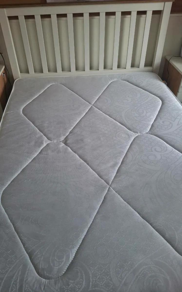 Double bed and mattress - Image 2