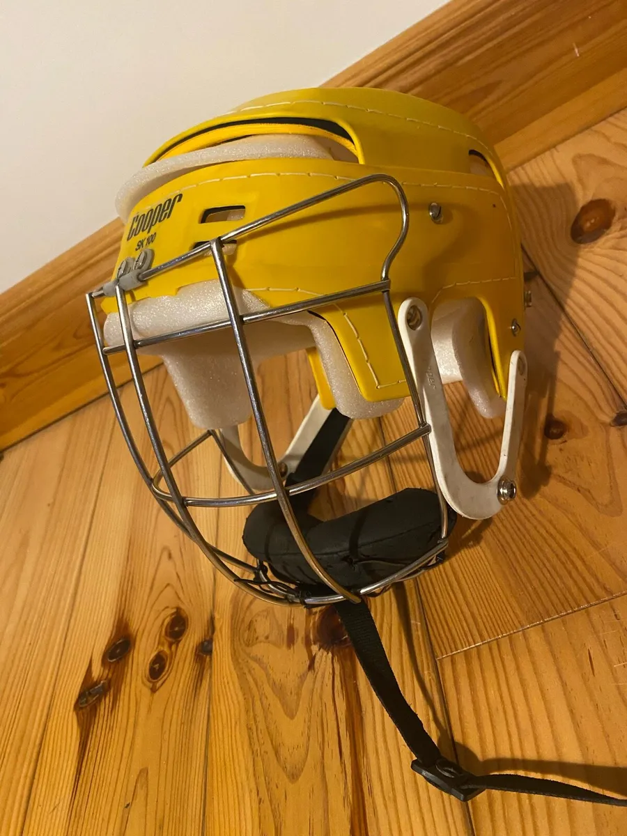 Cooper hurling helmet - Image 2