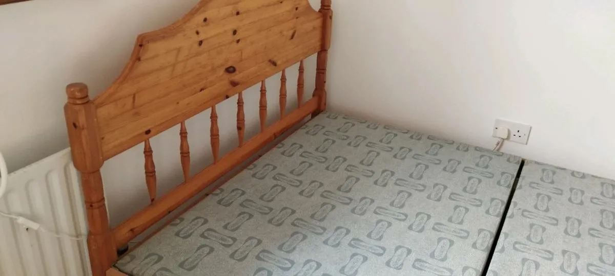 Bed frame - Image 2