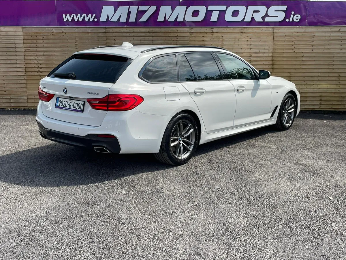 BMW 520D TOURING X-DRIVE - Image 4