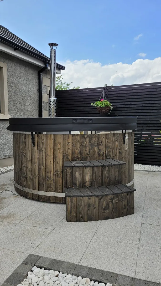 Wood burning hot tubs - Image 1
