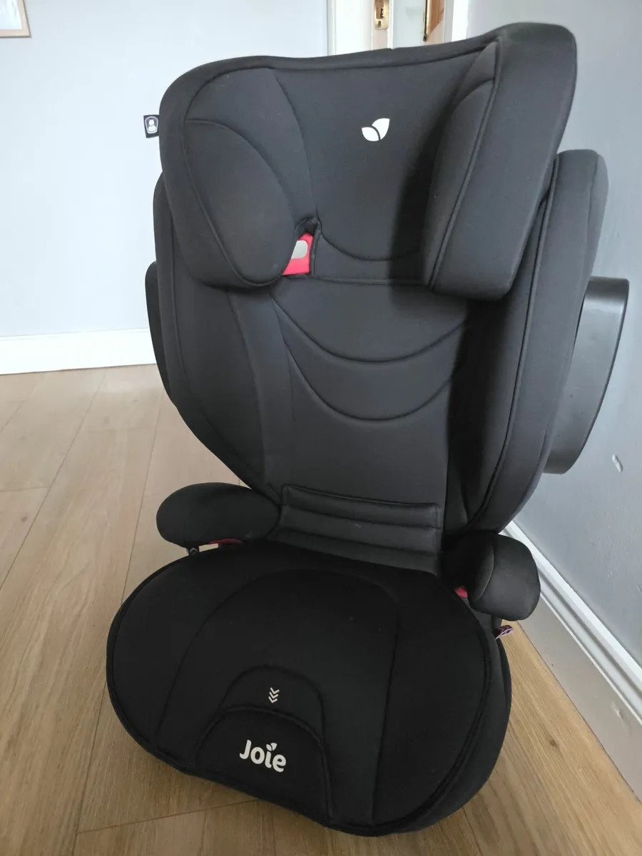 Kids Car Seats - Image 1